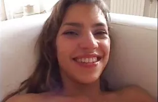 XXX કેચ વ્યક્તિ બંધ jerking અને ઓળખાવવામાં સેક્સ માટે