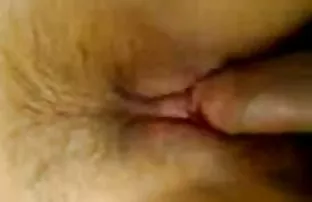 XXX જૂના વેશ્યા એકદમ બોબલા seduces દારૂ કે નાસ્તાની દુકાનની નોકરડી