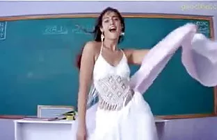 XXX હું ગયા છોડ કરવું ભીનું કામ કરે છે