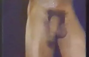 XXX હિડન કેમેરા પાછળ શૌચાલય માં લેડિઝ રૂમ