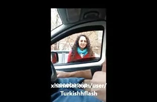 XXX સરસ Nikky દાખલ એક નિતંબ ગાંડ